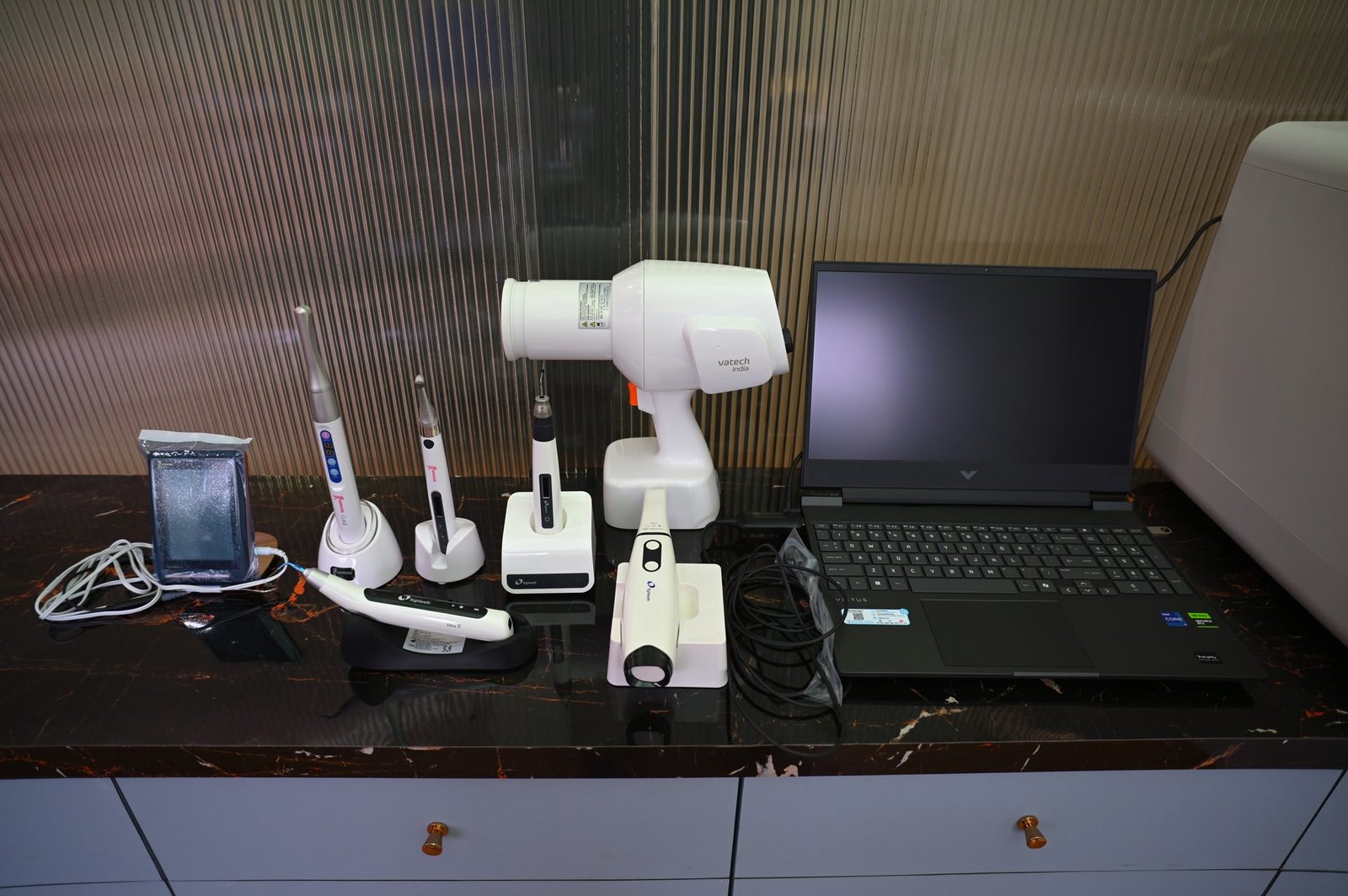 Dental equipment